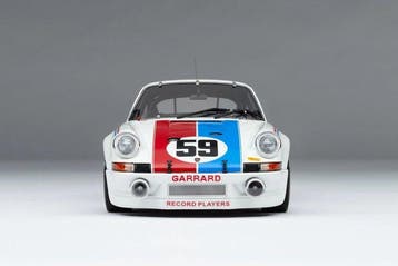 Amalgam 1:18 - Model raceauto - PORSCHE 911 RSR WINNER 24, Nieuw