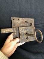 Slot en sleutel - 17e eeuw, Frans