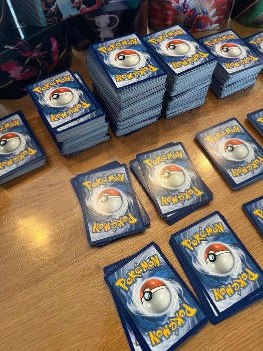 Pokémon - 4000 Bulk kaarten, Hobby & Loisirs créatifs, Jeux de cartes à collectionner | Pokémon