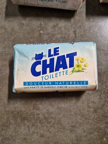 Collection de souvenirs - Zeep - Le Chat