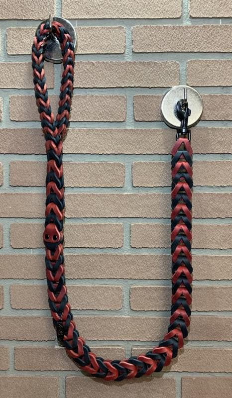 Lederen honden riem Red/black, Autos : Pièces & Accessoires, Autres pièces automobiles, Enlèvement ou Envoi