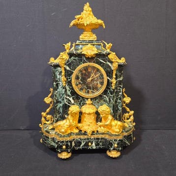 Tafelklok Lodewijk XVI-stijl - Verguld brons - 1850-1900 -