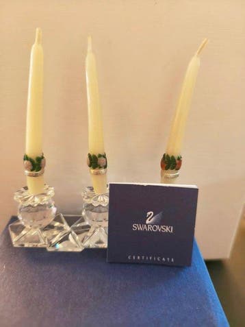 Beeldje - Swarovski Drieluik kaarsenstandaard met kaarsen