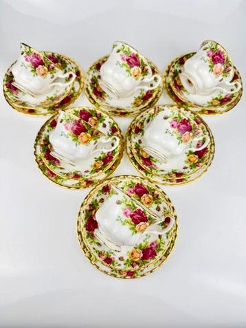 Royal Albert - Theeservies (18) - Been - Old Country Roses /