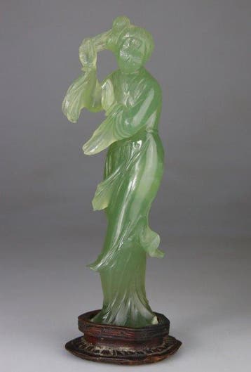 Grande Kwanyin Sculptuur Beeldje - Houten Sokkel -, Antiek en Kunst