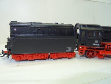 Märklin H0 - 3310 - Locomotive à vapeur avec tender (1) - BR, Nieuw