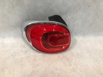 Fiat 500L achterlicht links LED Europa, Verzenden, Gebruikt