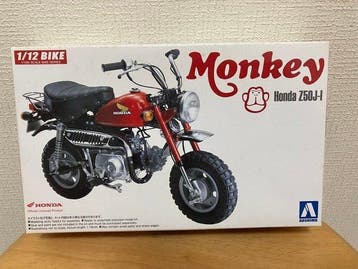 Aoshima 1:12 - Model motorfiets (2) - Honda Monkey Z50J-I &, Nieuw