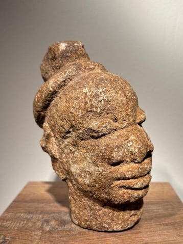 Nkissi stone - Sierra Leone