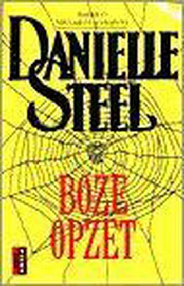 Boze opzet / Poema romance 9789024537594 Danielle Steel, Verzenden, Gelezen, Danielle Steel