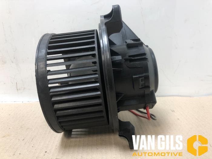 Kachel Ventilatiemotor Mercedes B-Klasse O261704, Autos : Pièces & Accessoires, Climatisation & Chauffage