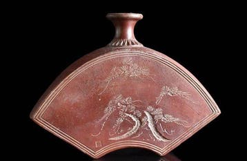 Vase - Poterie, Superbe vase Bizen en forme déventail, à, Antiquités & Art