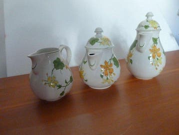 Villeroy & Boch - Cafetière (3) - Geranium - Vitroporzellan