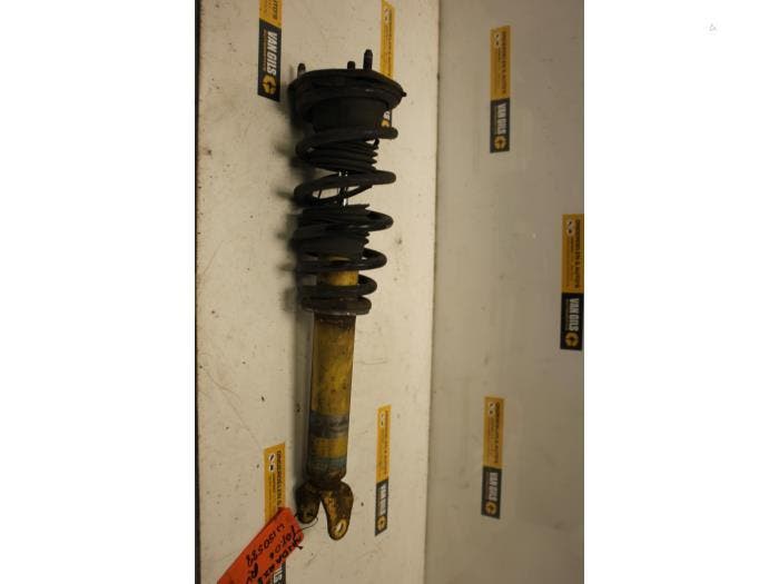 Schokdemperpoot rechts-voor Mazda RX-8 O137473, Autos : Pièces & Accessoires, Suspension & Châssis