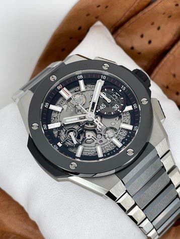 Hublot - Big Bang Integrated Titanium Ceramic 42 Unico