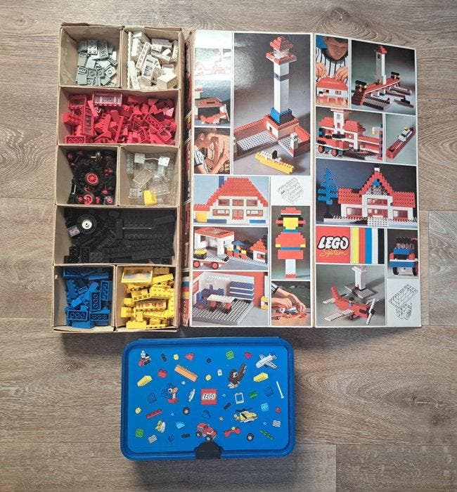 Lego - System - 055-2 - Basisdoos gevuld met stenen -, Kinderen en Baby's, Speelgoed | Duplo en Lego