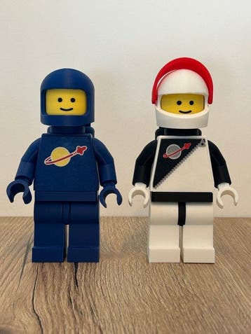 Fait maison - (MOC) lot de 2 Minifigures LEGO - 17.5 cm –, Enfants & Bébés