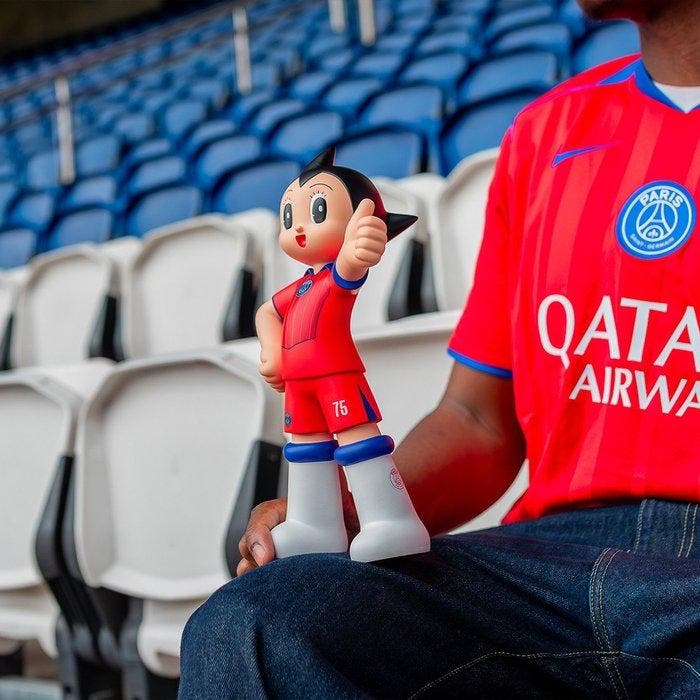 Leblon Delienne - Astro Boy x Paris Saint-Germain, Antiquités & Art, Art | Objets design