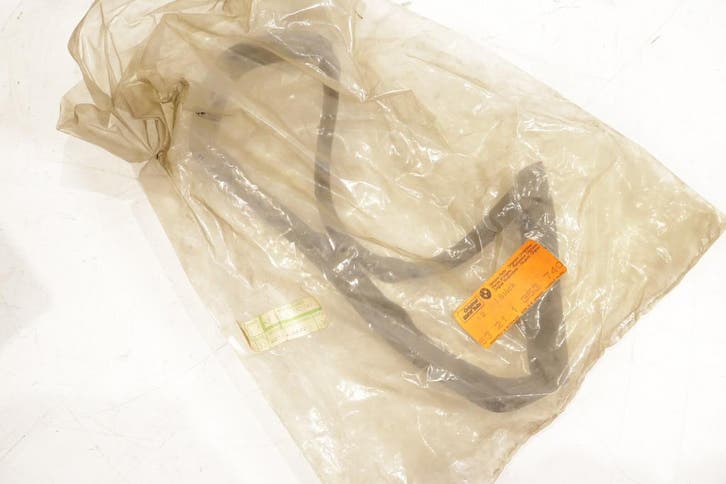 BMW E3 OEM Achterlicht rubber afdichting NIEUW! 63211353740, Autos : Pièces & Accessoires, Éclairage, Enlèvement ou Envoi