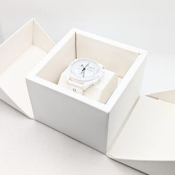 Omega x Swatch - MISSION TO THE MOONPHASE White Snoopy -, Nieuw