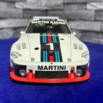 Exoto 1:18 - Model raceauto - Exoto Racing Legends Limited