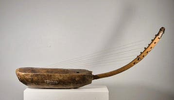 Harpe - sculptuur - Adungu - Alur - Oeganda (Zonder