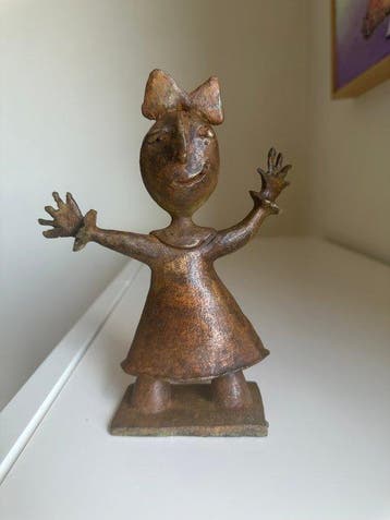 Ripollés (1932) - sculptuur, Chica saludando - 19 cm -