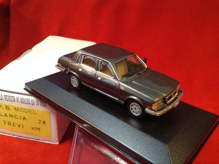 P.B. - made in Rome, Italy 1:43 - Modelauto - ref. #24, Hobby & Loisirs créatifs, Voitures miniatures | 1:5 à 1:12