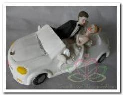 Bruiloftsauto trouwauto met bruidspaar 16 cm, Hobby & Loisirs créatifs, Bricolage