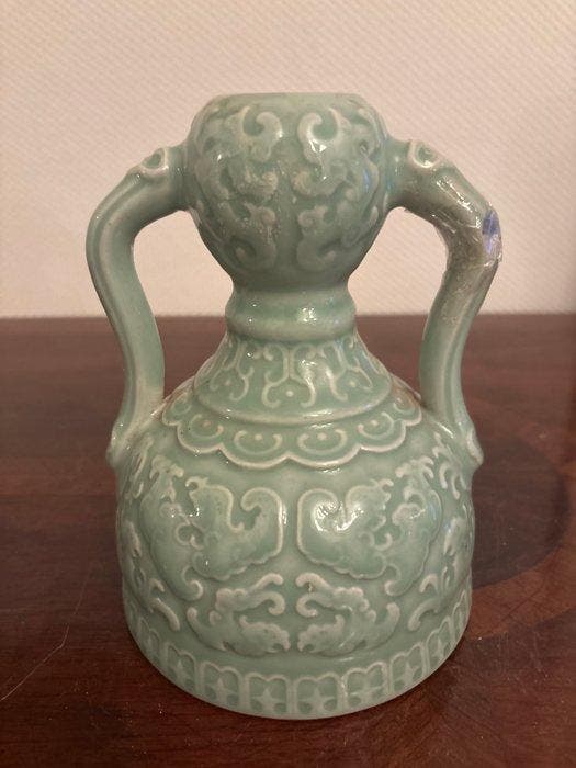Vase en jade - Porcelaine - Chine - XXe siècle, Antiquités & Art, Antiquités | Autres Antiquités