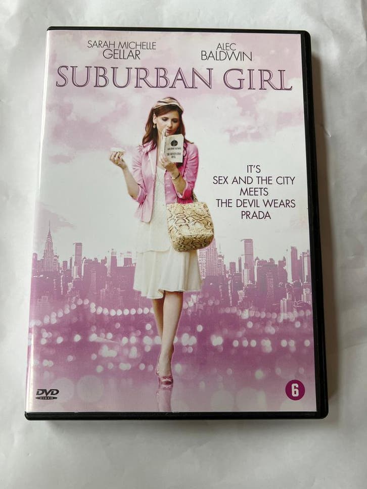 SUBURBAN GIRL (DVD), Cd's en Dvd's, Dvd's | Overige Dvd's, Gebruikt
