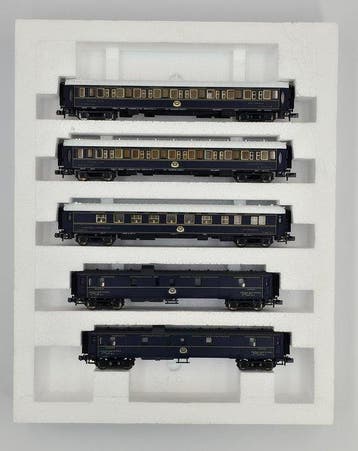Arnold N - 0319 - Modeltrein personenwagonset (1) - Orient, Nieuw