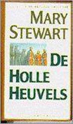 De holle heuvels / Merlijn-trilogie / 2 9789027430625, Boeken, Verzenden, Gelezen, Michael Stewart