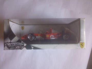 Hot Wheels 1:18 - Voiture miniature - Ferrari F2005 -