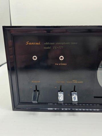 Sansui - TU-777 Tuner