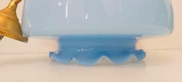 Plafondlamp - Glas, Messing, Hout - Blauwe opaline lamp