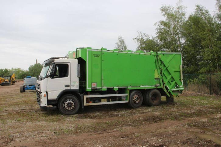 Veiling: Afvalvrachtwagen Volvo FM 300 Diesel, Auto's, Vrachtwagens, Ophalen