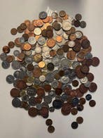Wereld. Lot van meer dan 250 munten 1900-2000 (Zonder