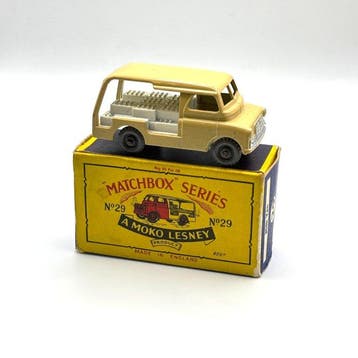 Matchbox 1:64 - Modelauto - Matchbox Moko 29 Bedford Milk