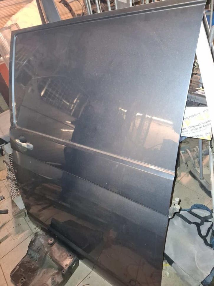 schuifdeur links volkswagen transporter t5 t6 donker grijs, Auto-onderdelen, Carrosserie, Gebruikt, Volkswagen, Links, Deur, Ophalen of Verzenden