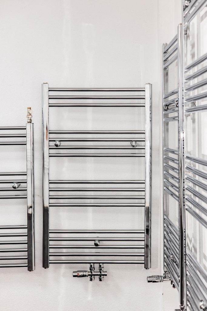 100x60 cm - 667 Watt - Oppio Handdoekradiator - Chroom, Doe-het-zelf en Bouw, Verwarming en Radiatoren, Ophalen of Verzenden