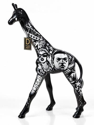 Daluxe Art - 1999 • XL Grand Theft Auto Giraffe – 65 cm