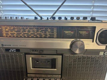 JVC - RC-828L Lecteur-enregistreur de cassettes