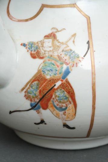 Grote Imari-exportporseleinen theepot met samoerai-thema -