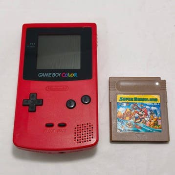 Nintendo - Gameboy Color - Red (JPN CGB-001) + Super Mario