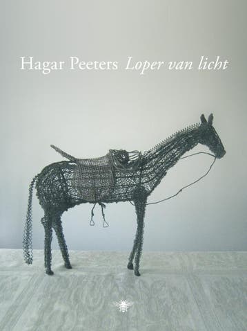 Loper van licht 9789023426752 Hagar Peeters, Verzenden, Zo goed als nieuw, Hagar Peeters