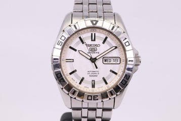 Seiko - Seiko 5 - Sans prix de réserve - SNZH73J1 |