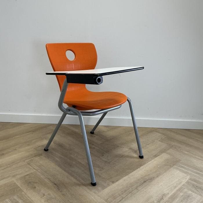 Compass-Lupo stoel met  laptoptafel van Verner Panton, Maison & Meubles, Chaises