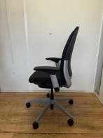 Steelcase Amia Grijs/Zwart - Refurbished Bureaustoel, Verzenden, Zwart, Zo goed als nieuw, Bureaustoel