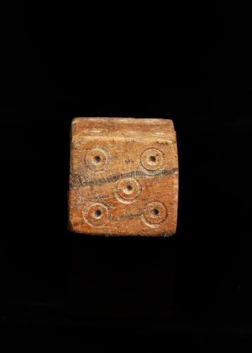 Oud-Romeins Been Die (Zonder minimumprijs)